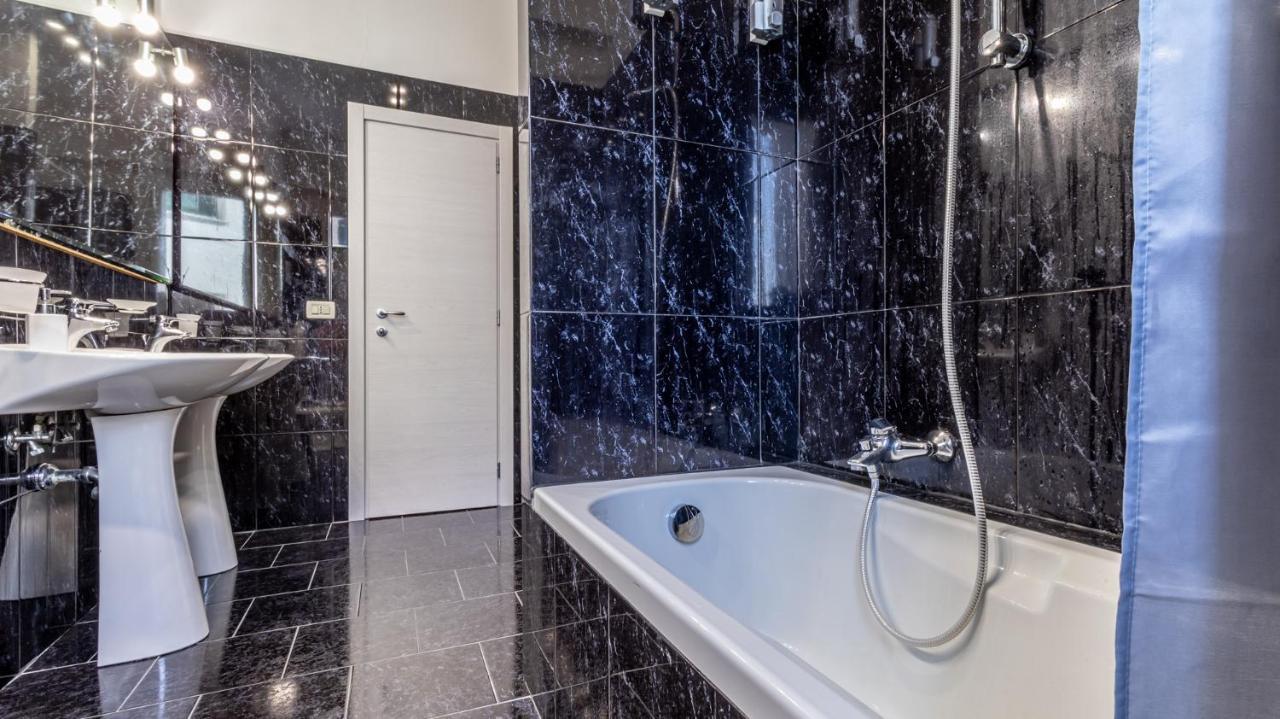 Grand Central By Alloro Su Treno - Affitti Brevi Italia Modena Ngoại thất bức ảnh